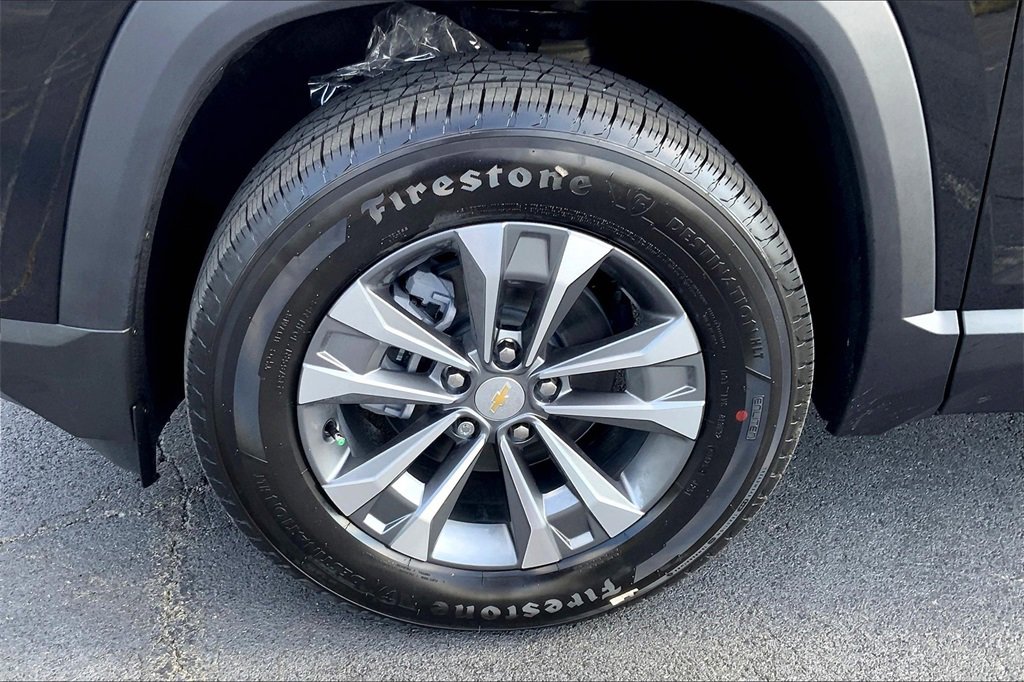 New 2026 Chevrolet Equinox LT w/ Convenience Package II image 13