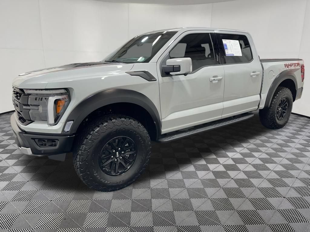 Used 2026 Ford F150 Raptor AWD/4WD image 4