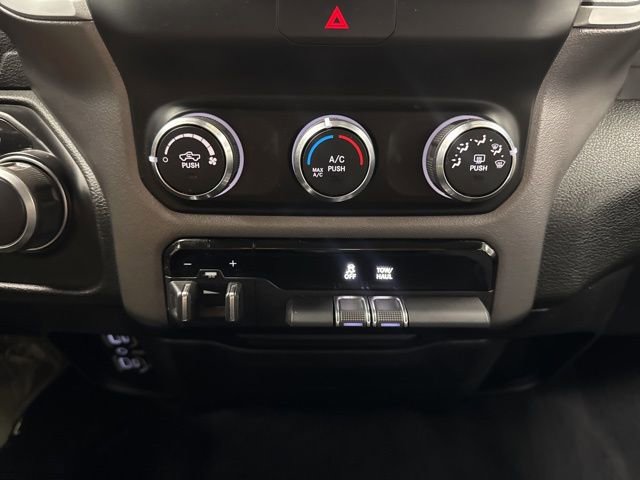 Used 2019 RAM 2500 Big Horn image 44