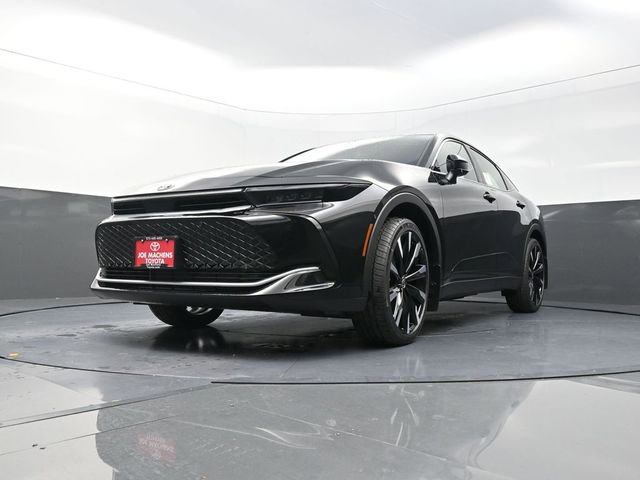 New 2026 Toyota Crown Platinum image 30