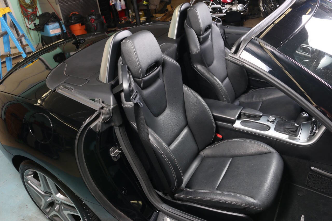 Used 2014 Mercedes-Benz SLK 250 w/ Premium Package image 46