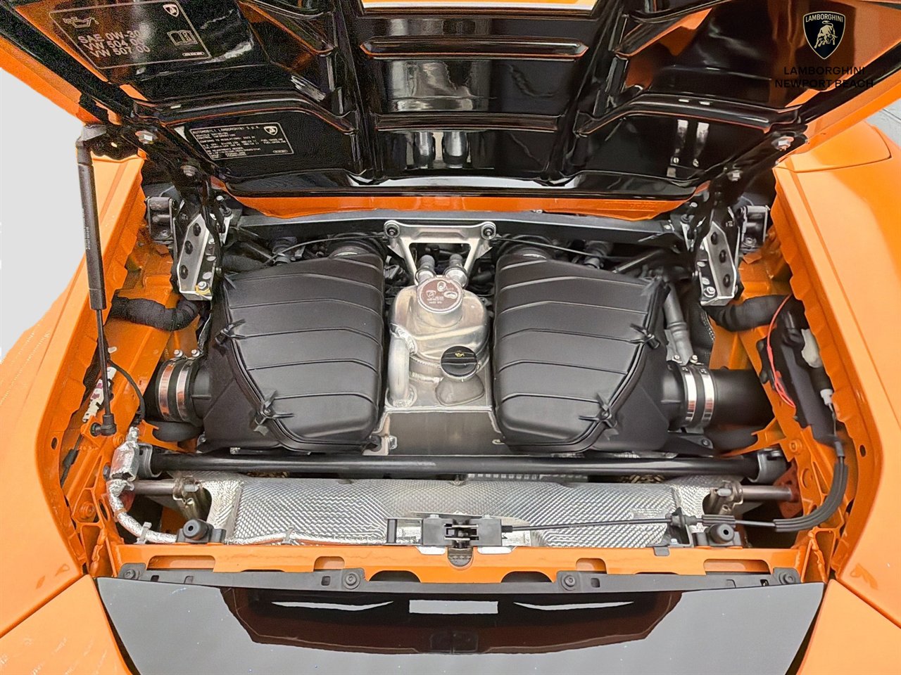 Used 2023 Lamborghini Huracan EVO AWD/4WD image 22