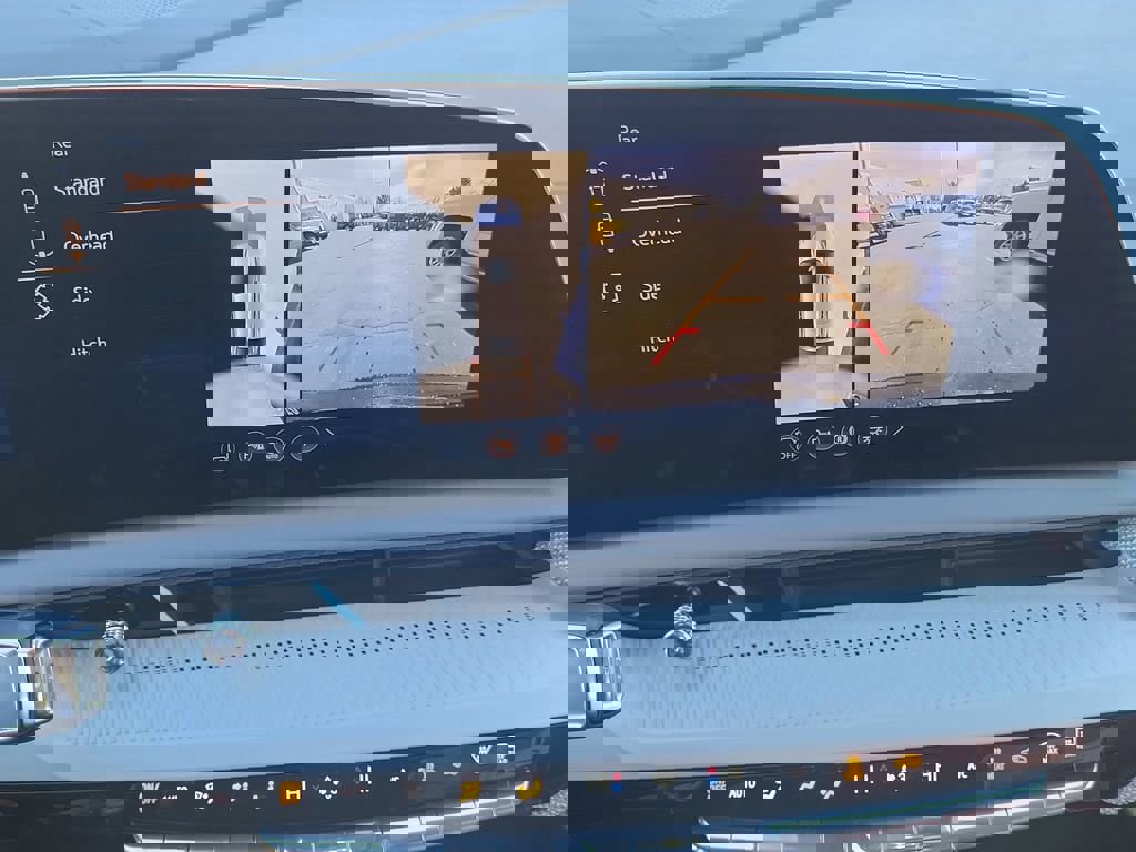 New 2026 Cadillac Optiq Sport 2 image 18