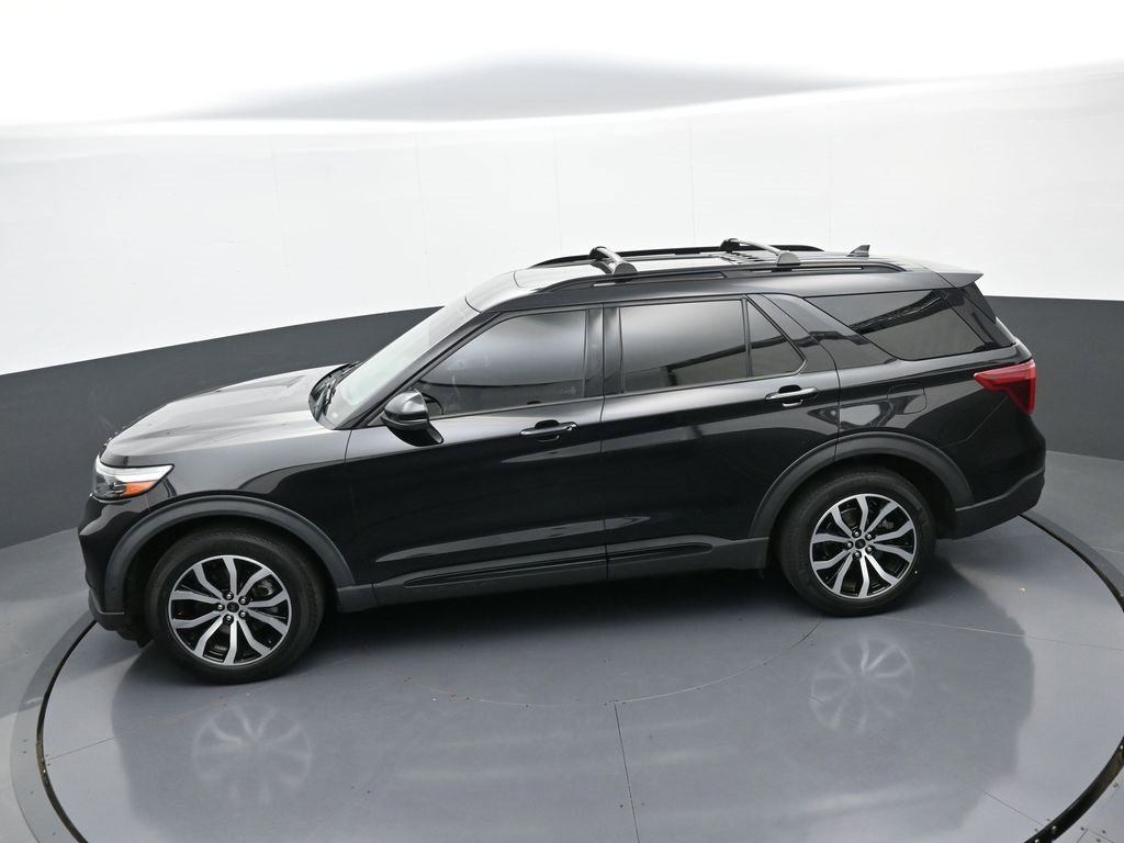 Used 2020 Ford Explorer ST w/ Premium Technology Package image 33