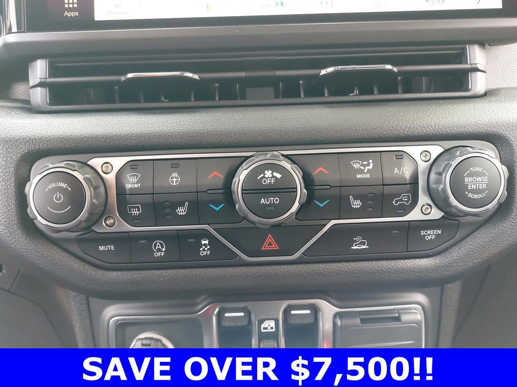 New 2025 Jeep Gladiator Sport image 21