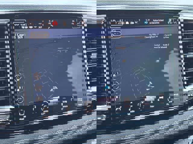 Used 2022 Chrysler Pacifica Limited w/ Uconnect Theater Family Group image 23