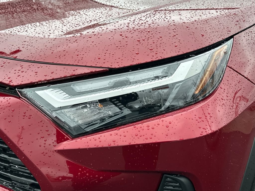 Certified 2025 Toyota RAV4 XLE w/ Convenience Package image 9