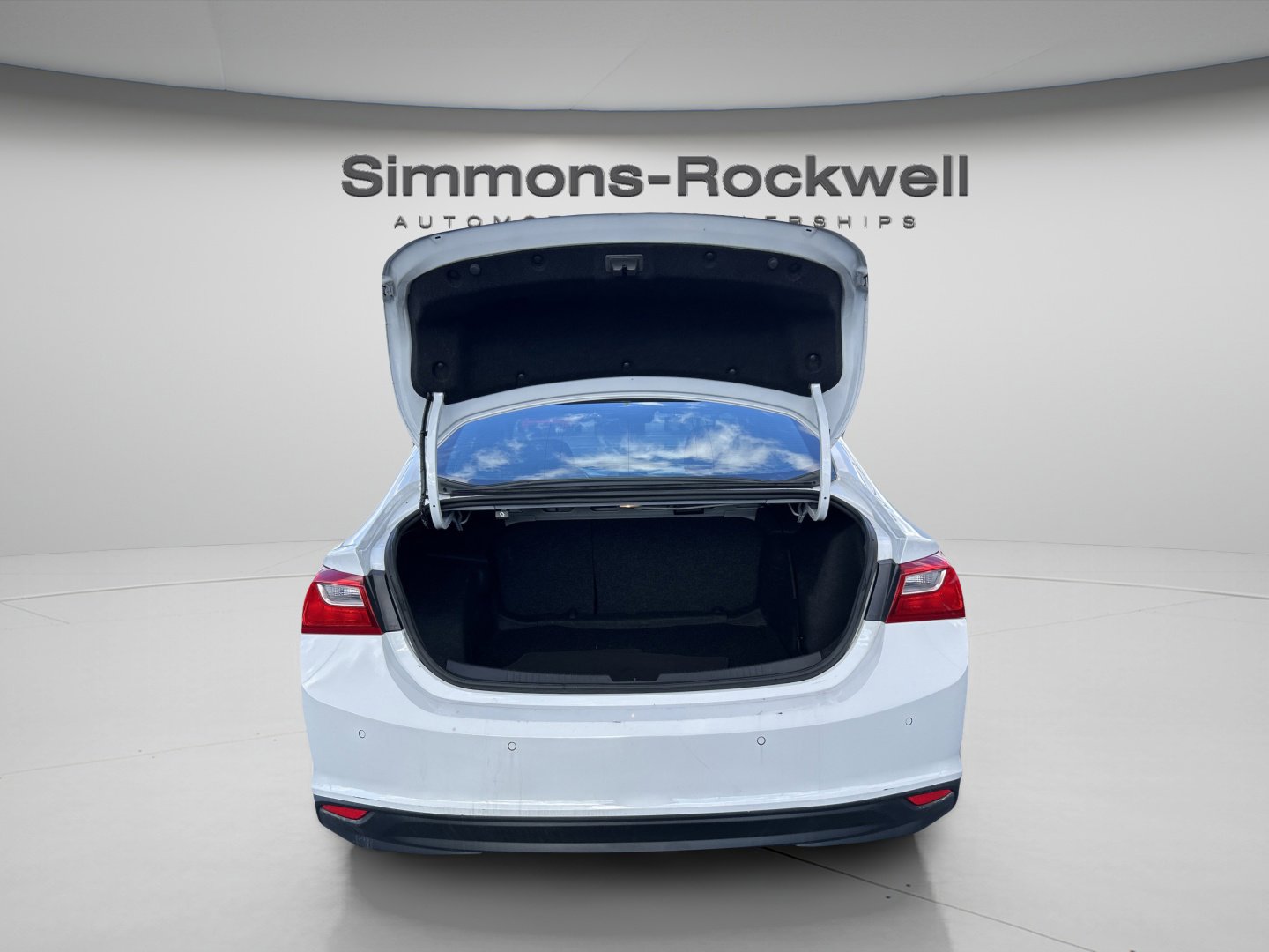 Used 2024 Chevrolet Malibu LT image 8