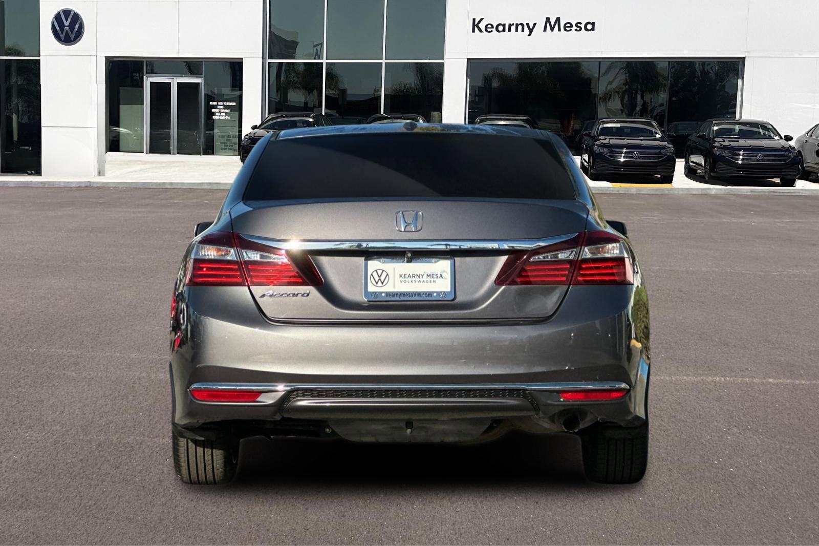 Used 2016 Honda Accord EX image 5