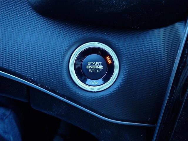 New 2025 Jeep Grand Cherokee Altitude image 22