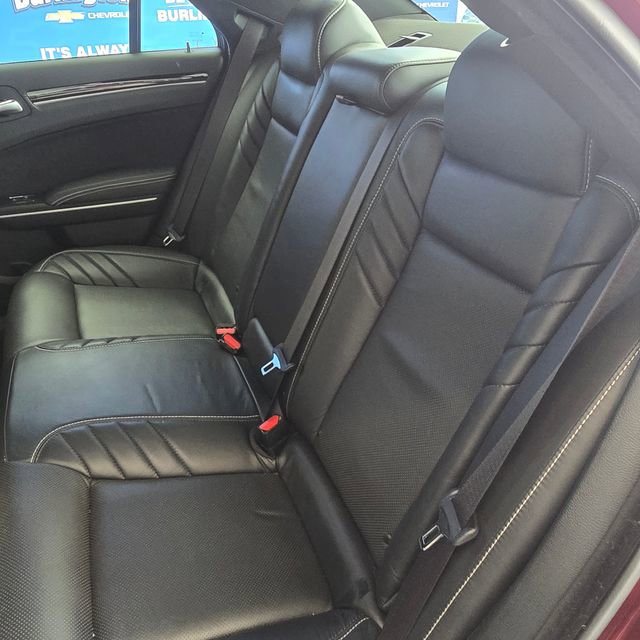 Used 2023 Chrysler 300 C RWD image 21