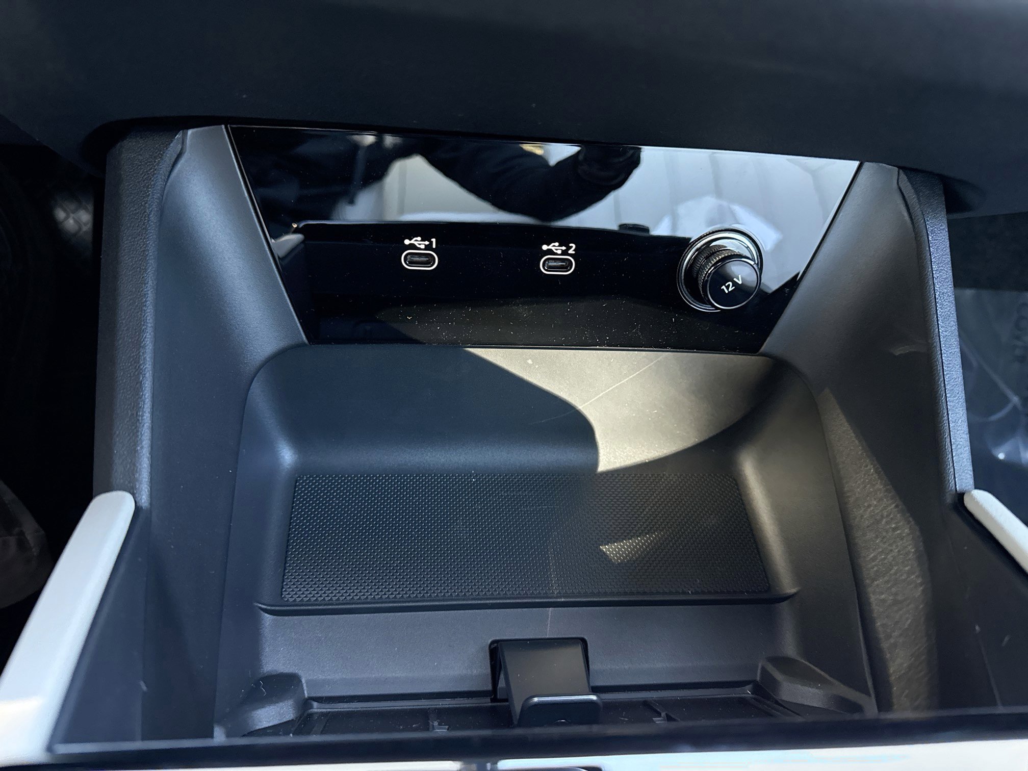 New 2025 Audi Q6 e-tron Premium image 30