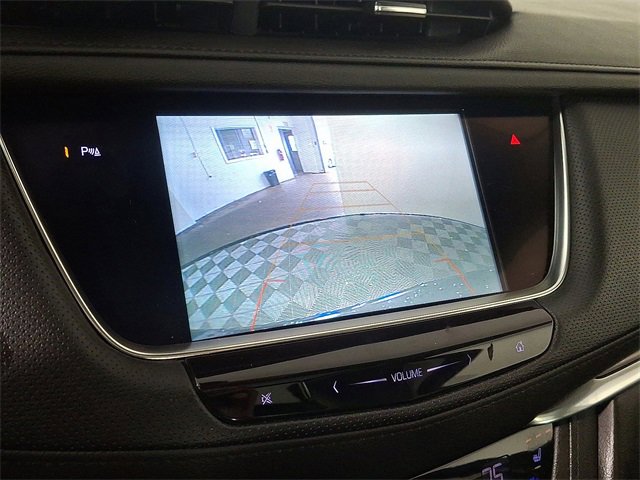 Used 2018 Cadillac XT5 Premium Luxury image 4