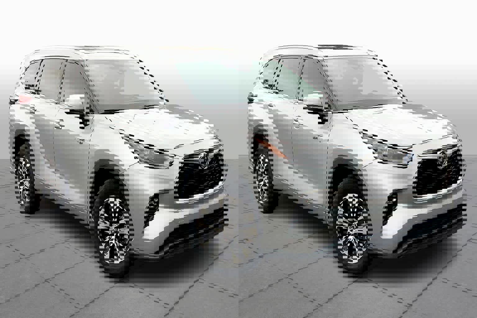 Used 2021 Toyota Highlander XLE image 3