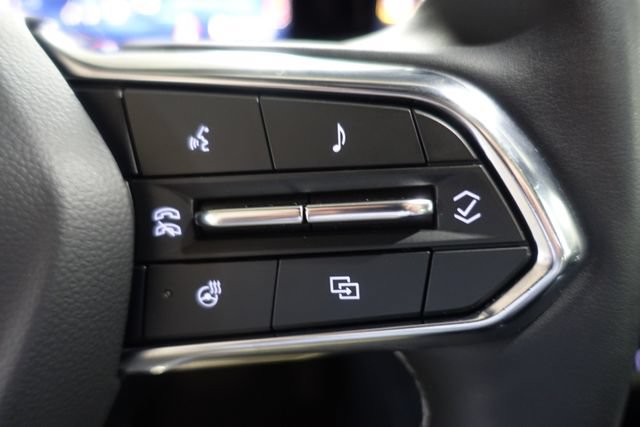 Used 2025 Chevrolet Traverse LT w/ Sun and Wheel Package FWD image 14