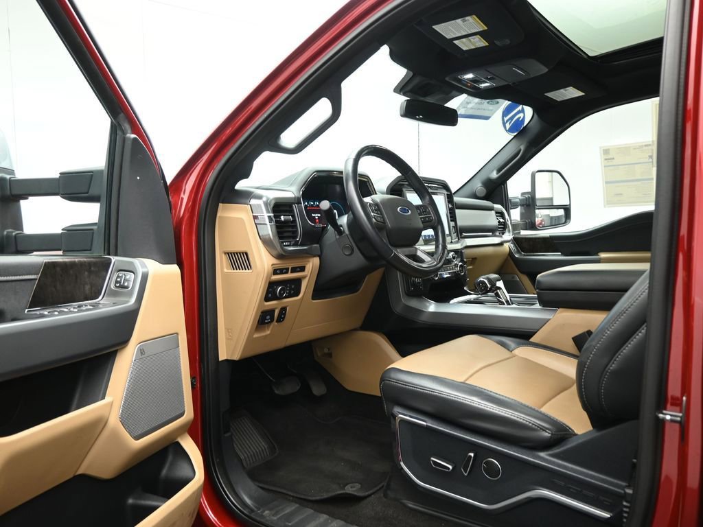 Certified 2021 Ford F150 Lariat w/ Equipment Group 502A High image 9