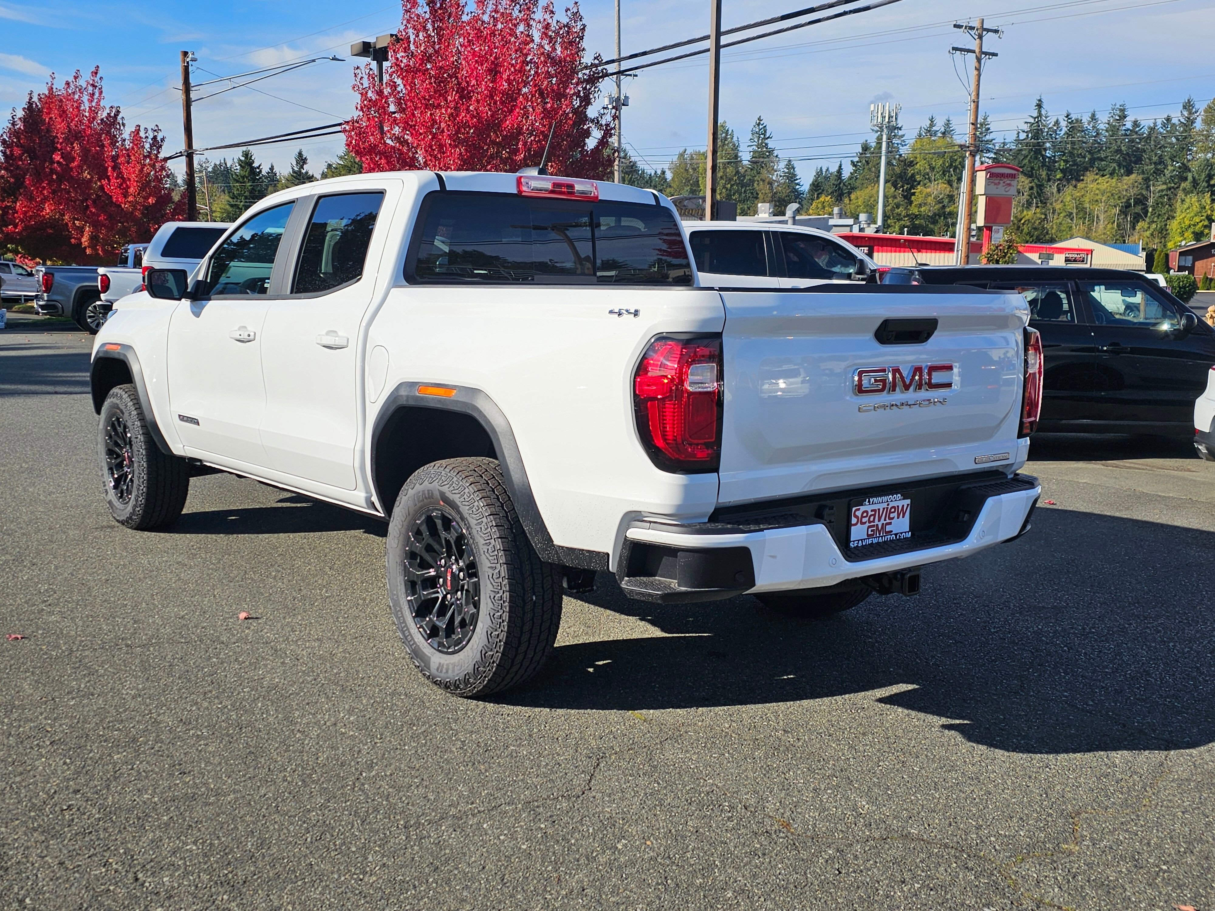 New 2026 GMC Canyon Elevation w/ Convenience Package image 5