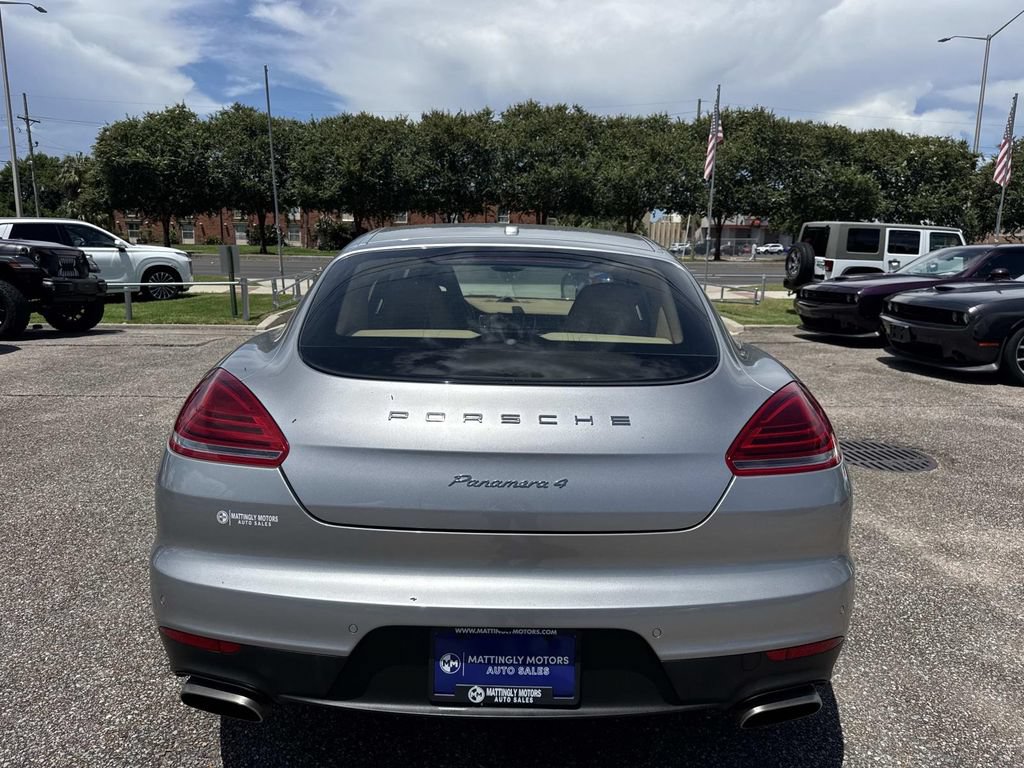 Used 2016 Porsche Panamera 4 Edition AWD/4WD image 7