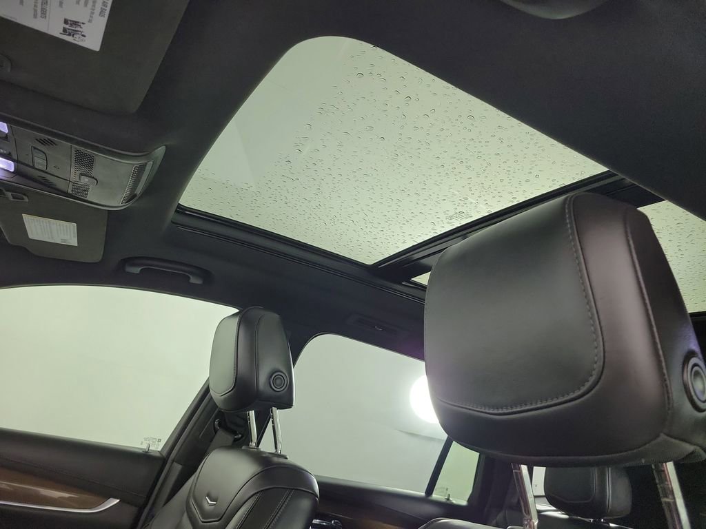 Used 2020 Cadillac XT6 Premium Luxury w/ Platinum Package image 18