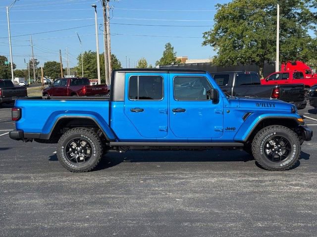 New 2025 Jeep Gladiator Willys image 2