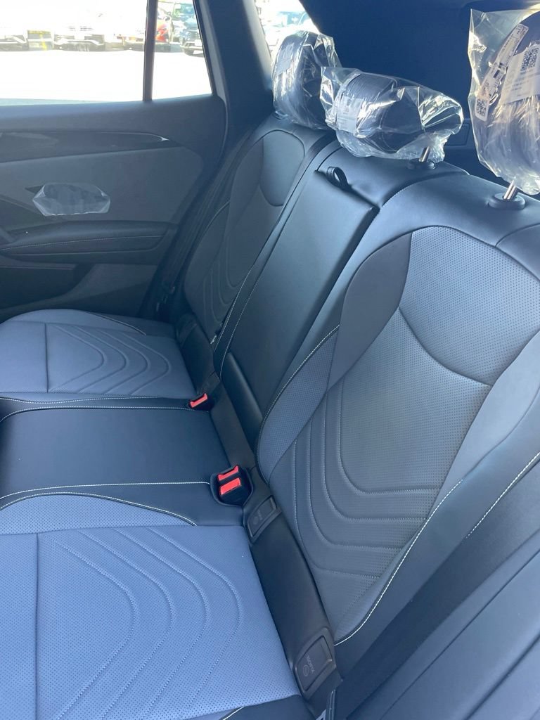 New 2026 Volkswagen Tiguan SE R-Line AWD/4WD image 18