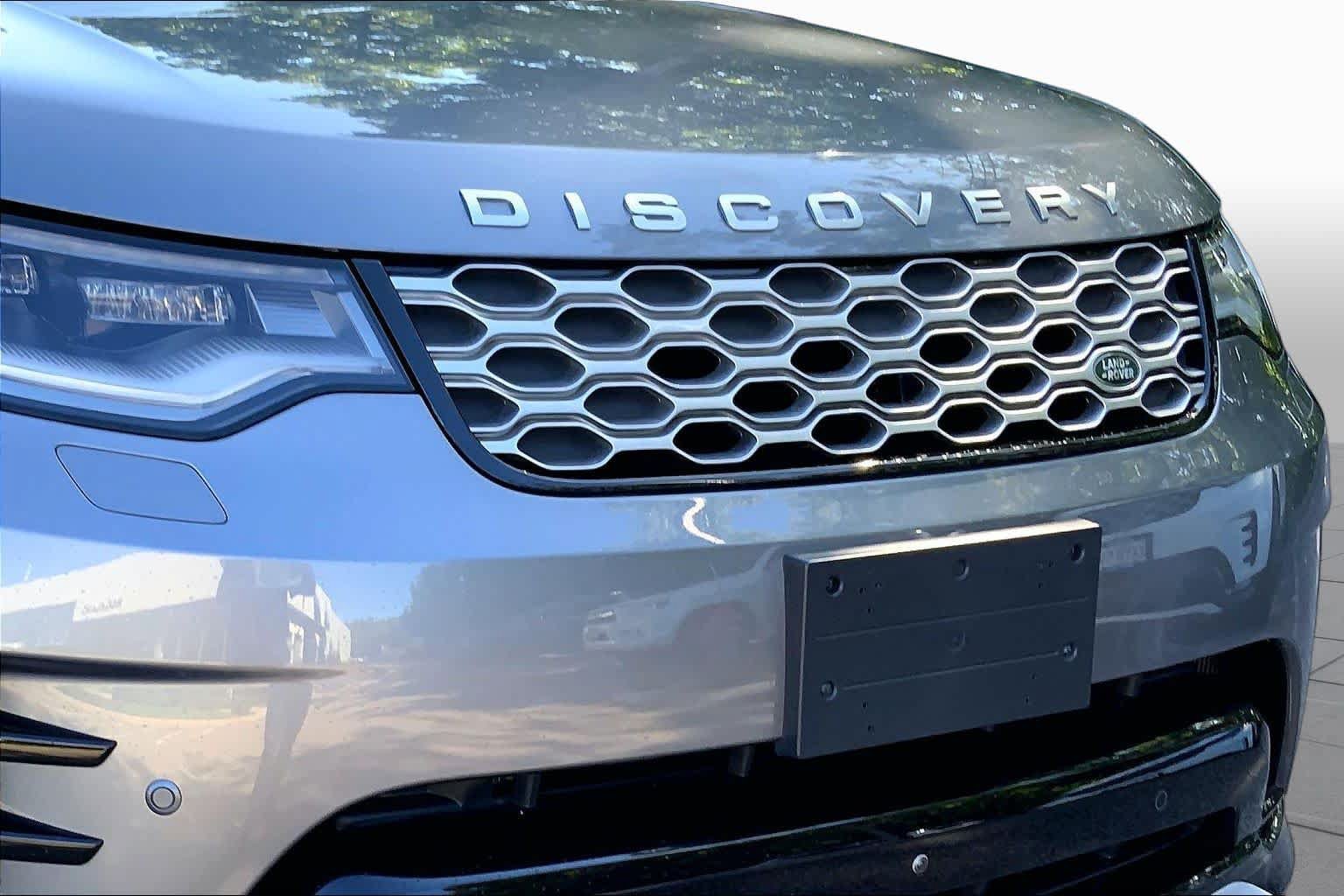 Used 2026 Land Rover Discovery Limited Edition AWD/4WD image 28