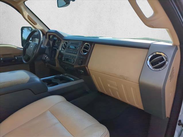 Used 2011 Ford F250 Lariat w/ Lariat Interior Pkg AWD/4WD image 25