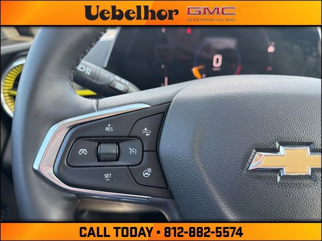 Used 2025 Chevrolet Trax LT w/ Driver Confidence Package image 31