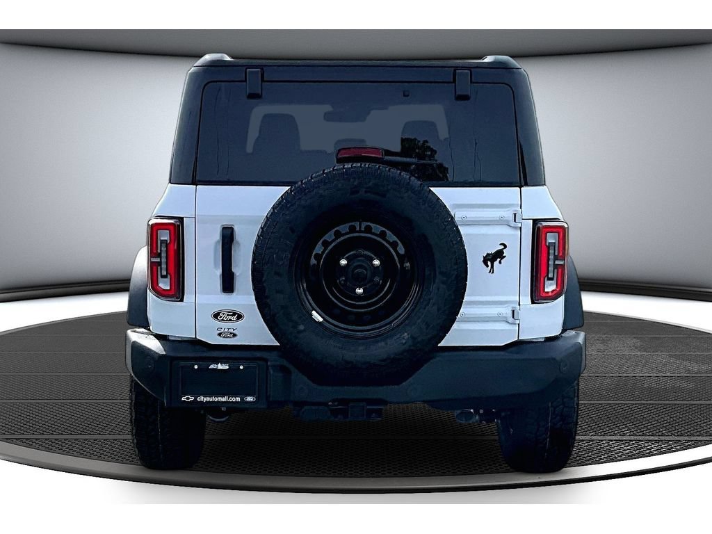 New 2026 Ford Bronco Outer Banks w/ Black Appearance Package AWD/4WD image 6
