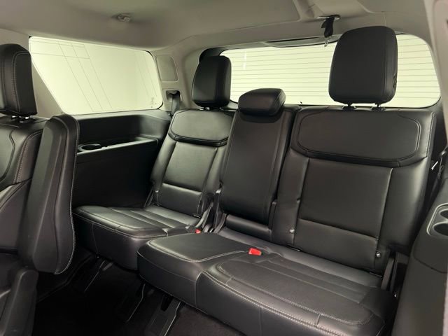 Used 2025 Ford Expedition Platinum AWD/4WD image 47