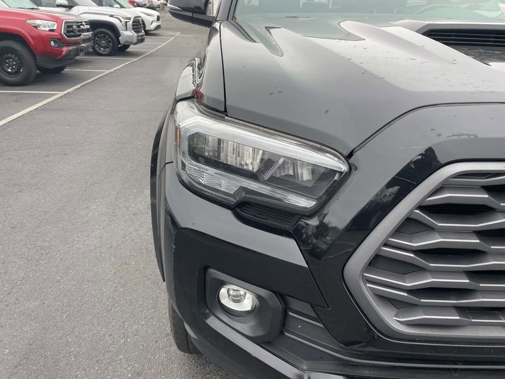 Used 2022 Toyota Tacoma TRD Sport image 17