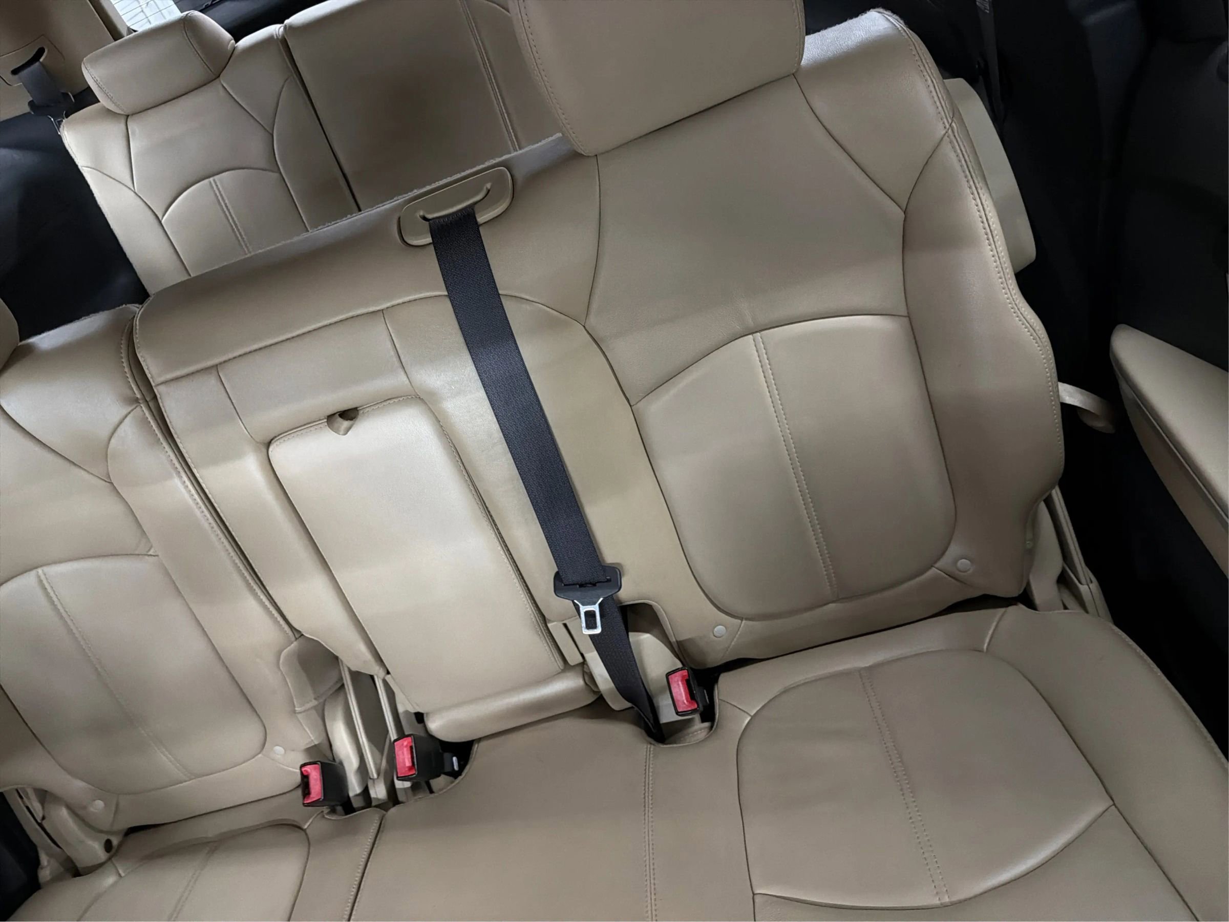 Used 2011 GMC Acadia SLT FWD image 33
