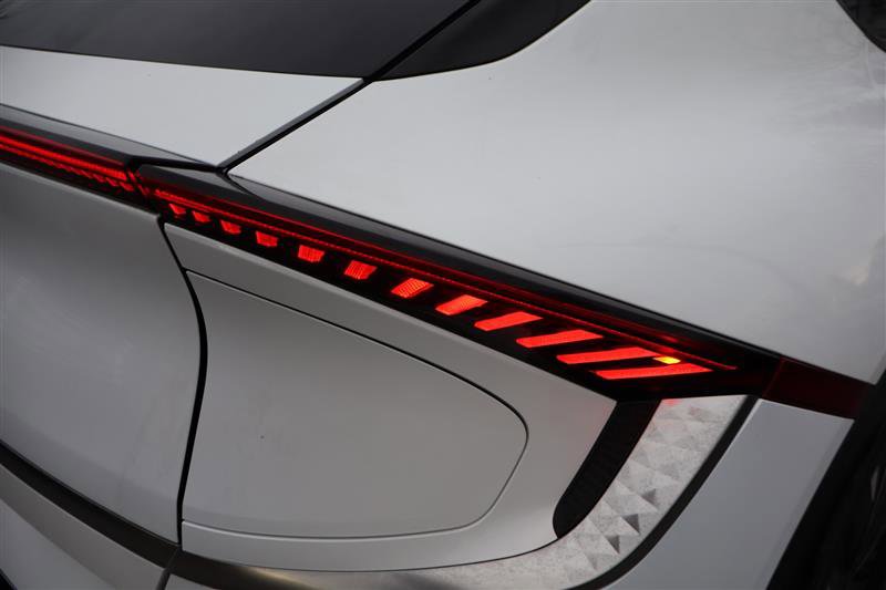 Used 2023 Kia EV6 Wind image 29