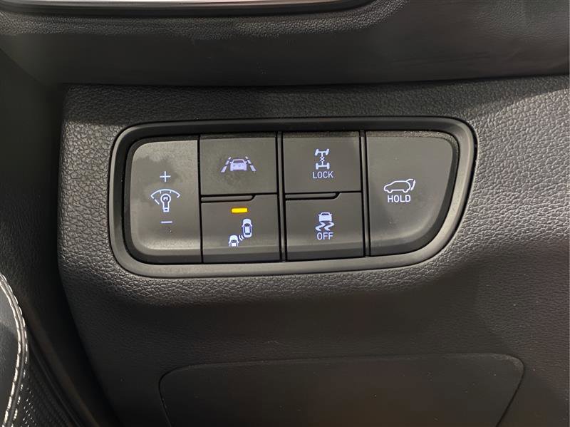 Used 2019 Hyundai Santa Fe Limited image 15