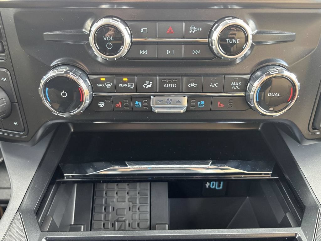 New 2026 Ford F250 Lariat w/ Lariat Premium Package AWD/4WD image 26