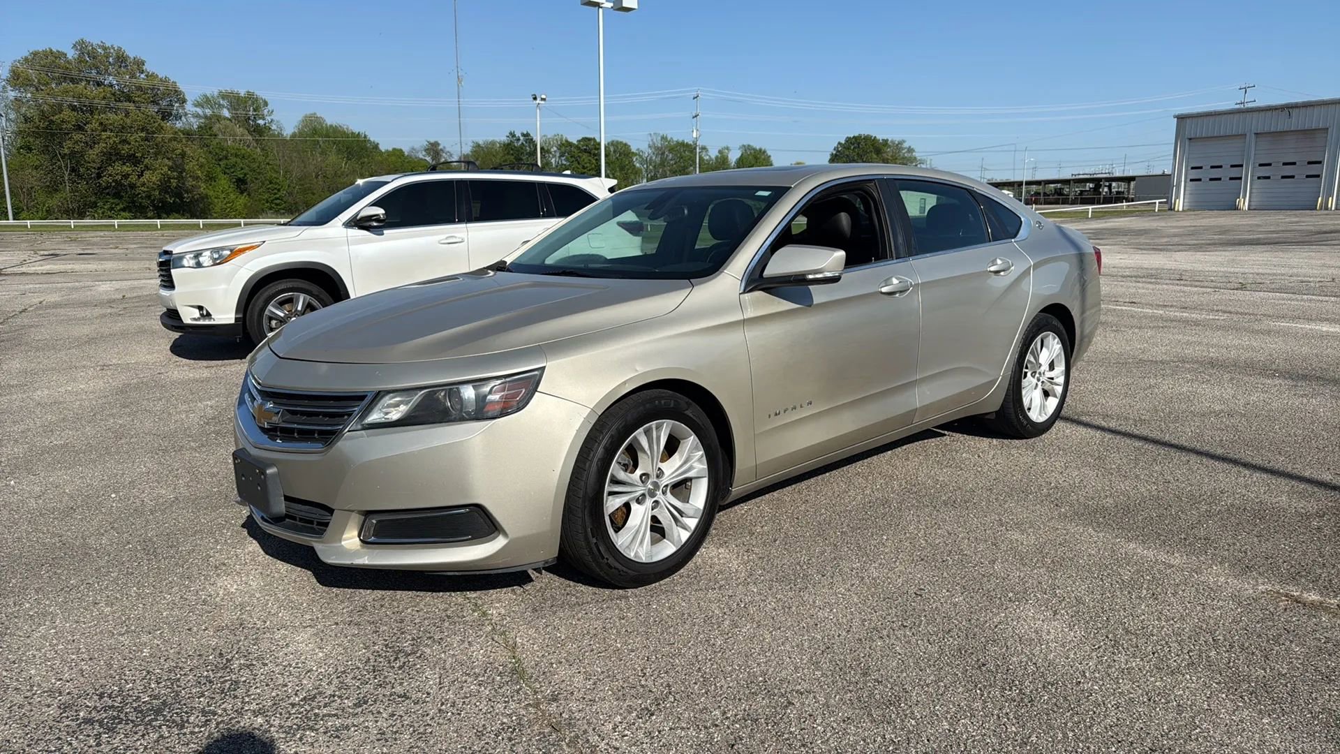 Used 2014 Chevrolet Impala LT w/ Convenience Package image 1