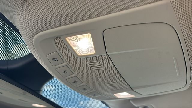 Used 2021 Ford Edge SEL w/ Convenience Package image 21