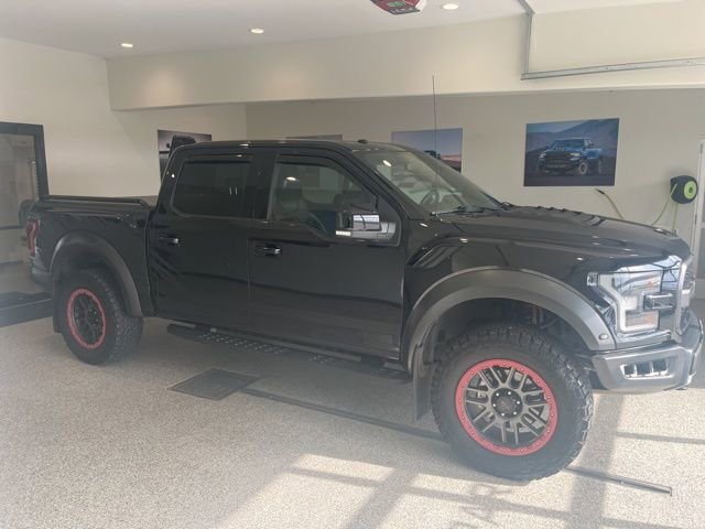 Used 2018 Ford F150 Raptor w/ Equipment Group 802A Luxury image 1