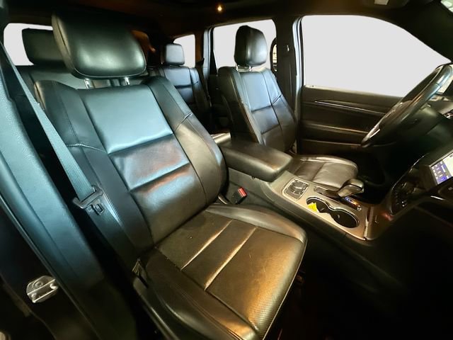 Used 2018 Jeep Grand Cherokee Limited w/ Luxury Group II image 30