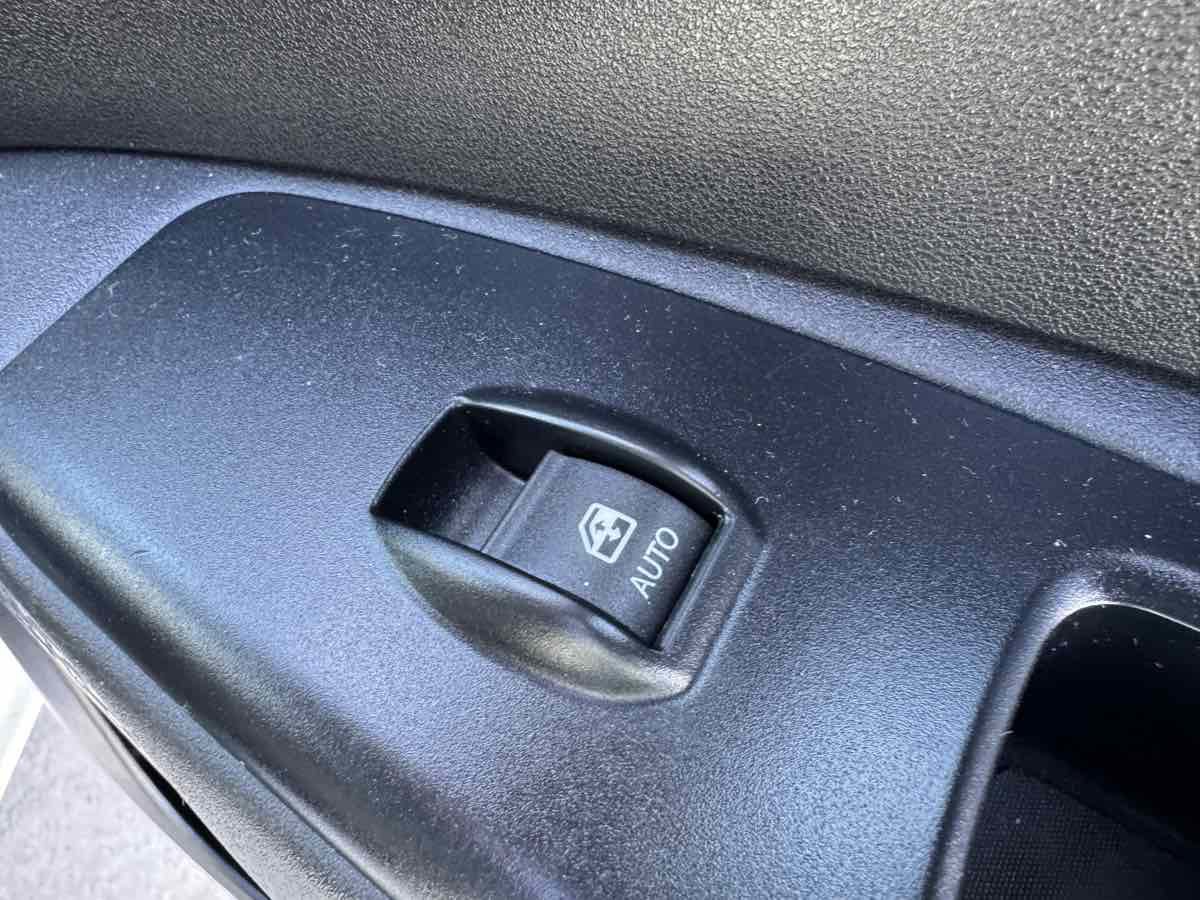 Used 2017 RAM ProMaster City Tradesman w/ Rear Back-up Camera Group FWD image 27