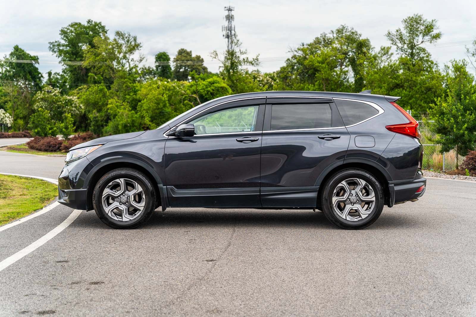 Used 2019 Honda CR-V EX image 6