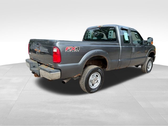 Used 2015 Ford F250 XL w/ Power Equipment Group AWD/4WD image 3