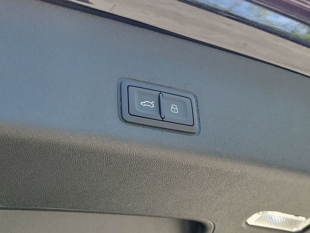 New 2026 Audi Q3 quattro 2.0T AWD/4WD image 27