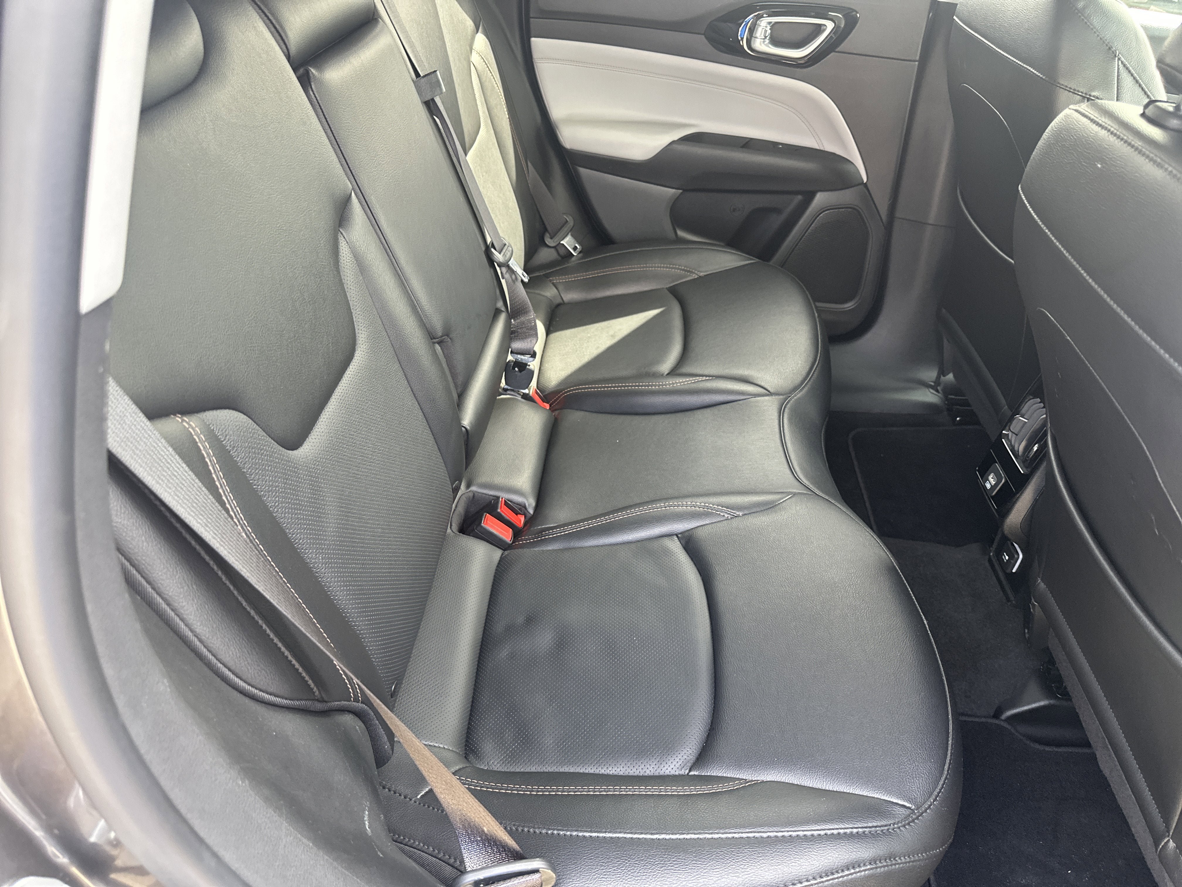 Used 2022 Jeep Compass Limited AWD/4WD image 26