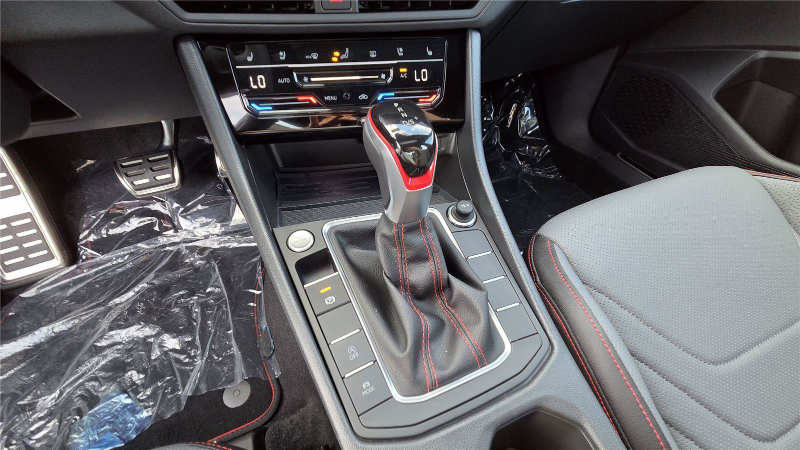 New 2027 Volkswagen Jetta GLI Autobahn FWD image 21