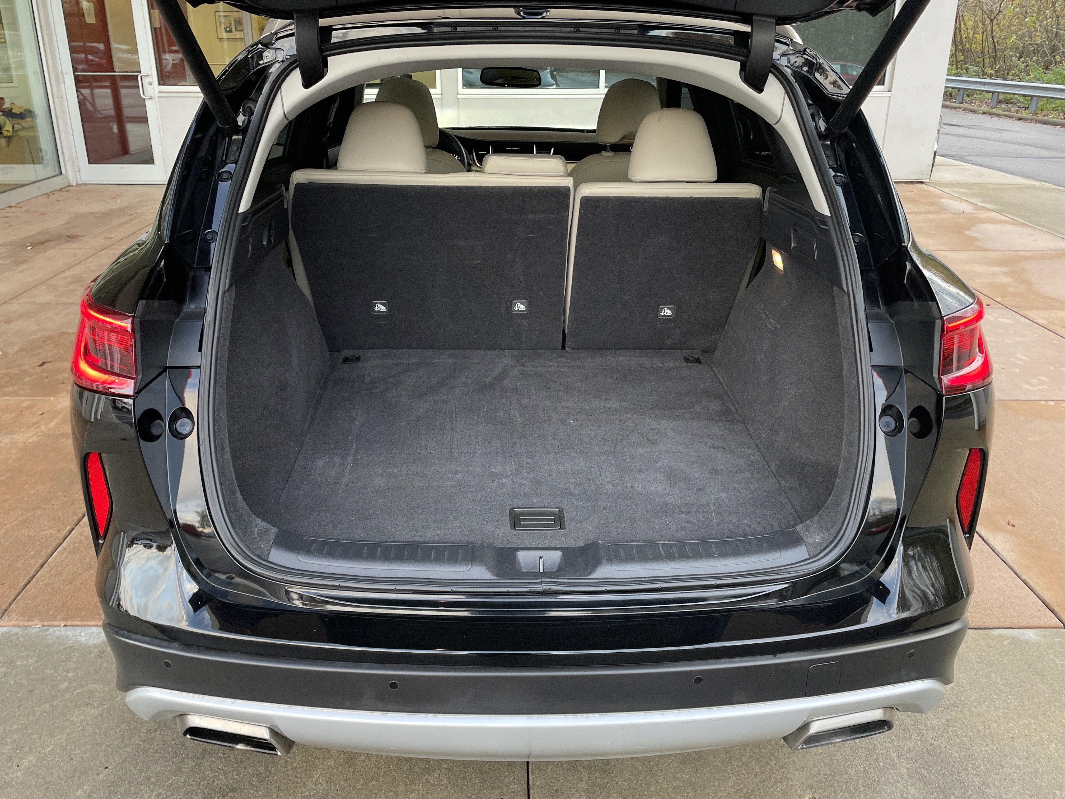 Used 2022 INFINITI QX50 Luxe image 24