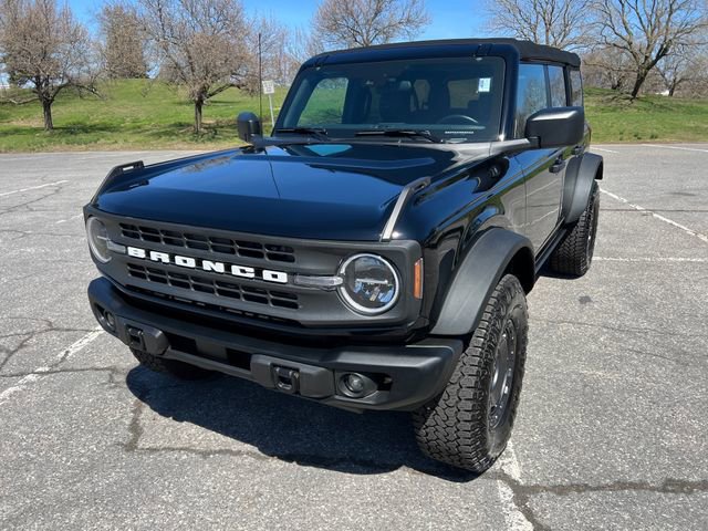 Used 2025 Ford Bronco Big Bend w/ Black Diamond Package AWD/4WD image 4