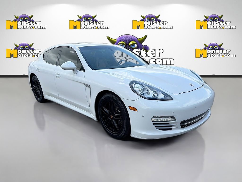 Used 2013 Porsche Panamera 4 Platinum Edition image 3