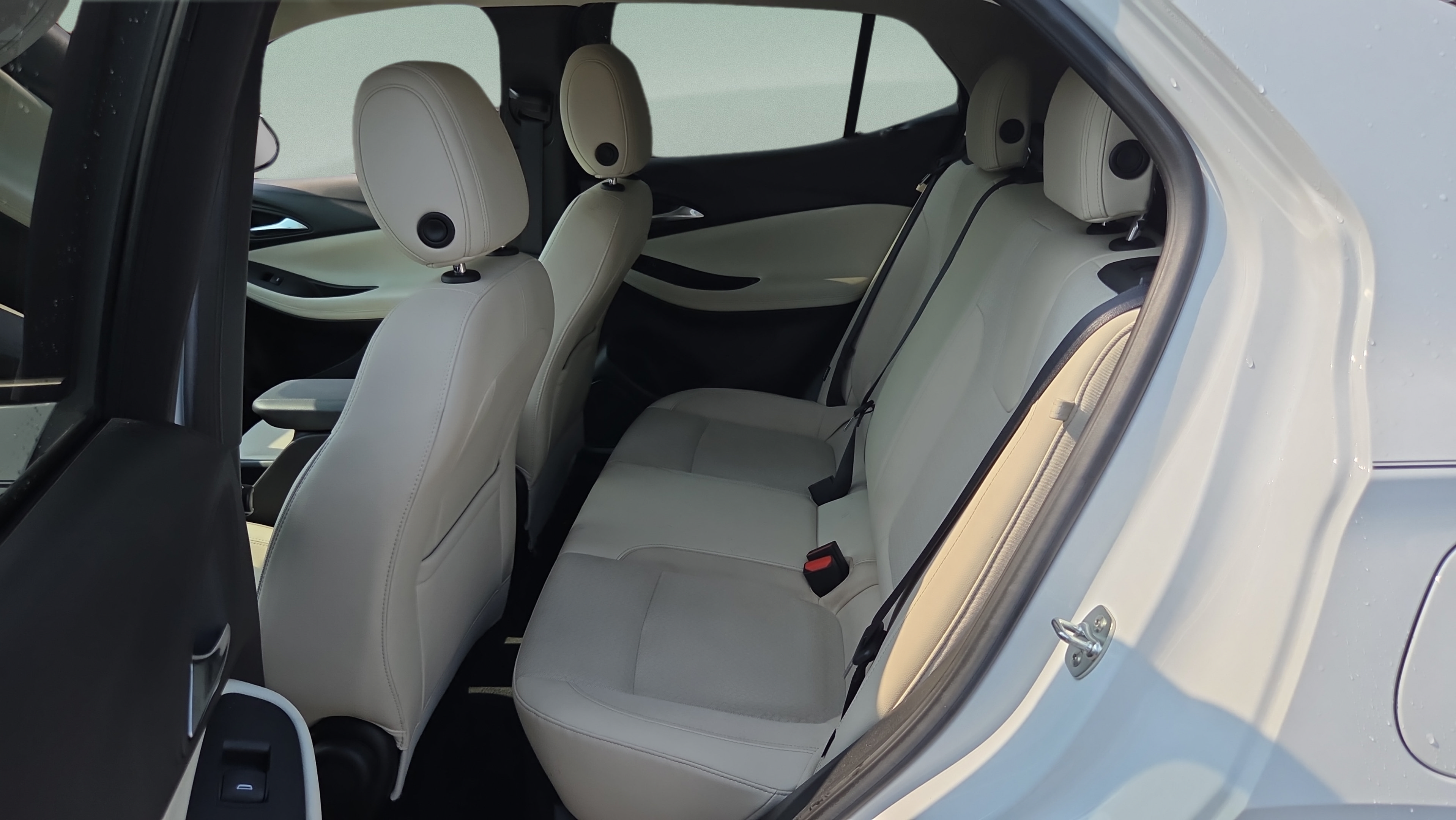 Certified 2024 Buick Encore GX Preferred FWD image 10