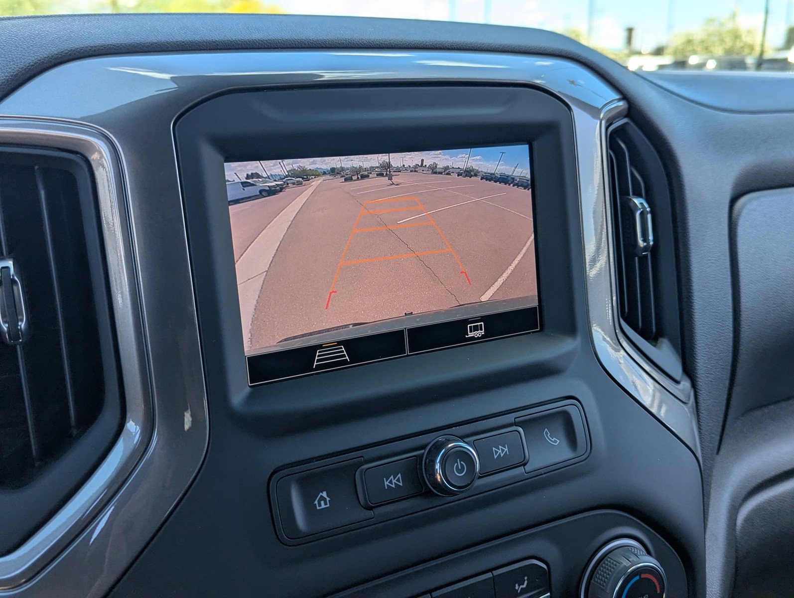 Certified 2026 Chevrolet Silverado 1500 Custom Trail Boss w/ LPO, Dark Essentials Package image 29